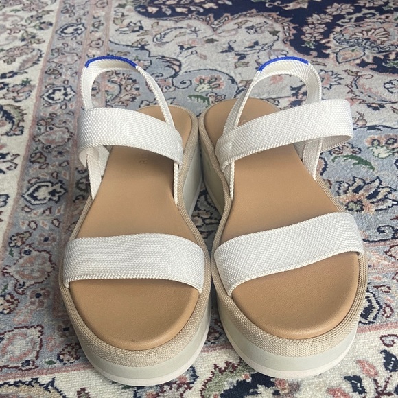 Rothys Sandals Lightweight Wedge Salt Cream Platform Open Toe Strappy Shoes 8.5 - Picture 2 of 15
